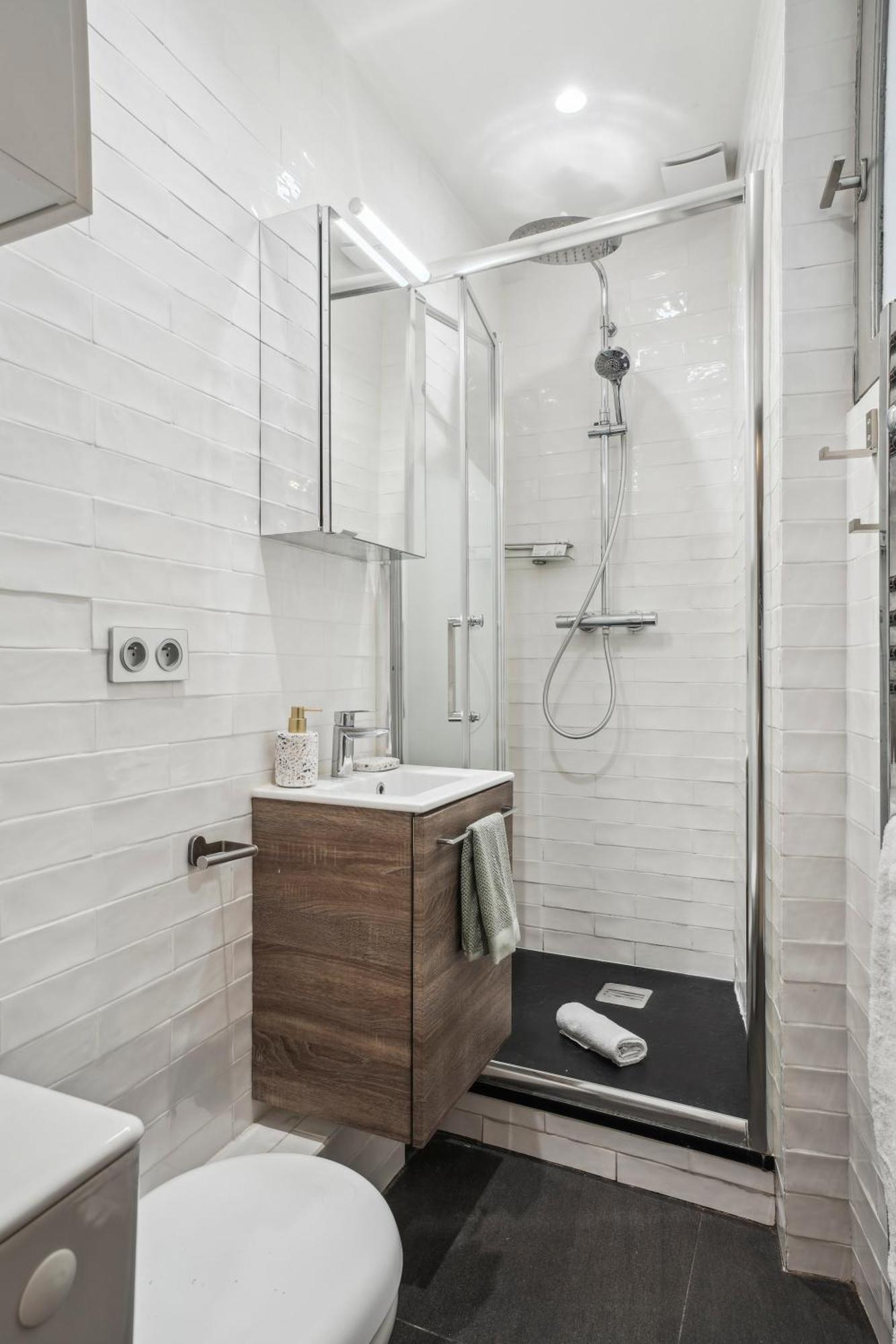 Eiffel & Invalides - Cityapartmentstay Appartement Parijs